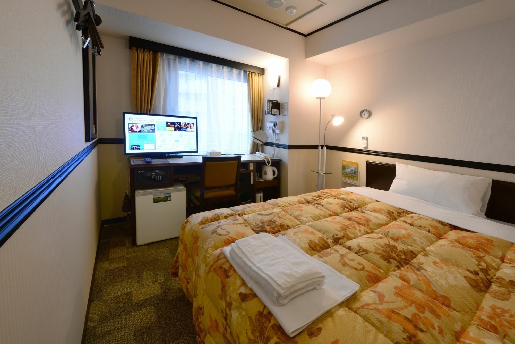 Toyoko Inn Tokyo Monzen-Nakacho Eitaibashi Kültér fotó